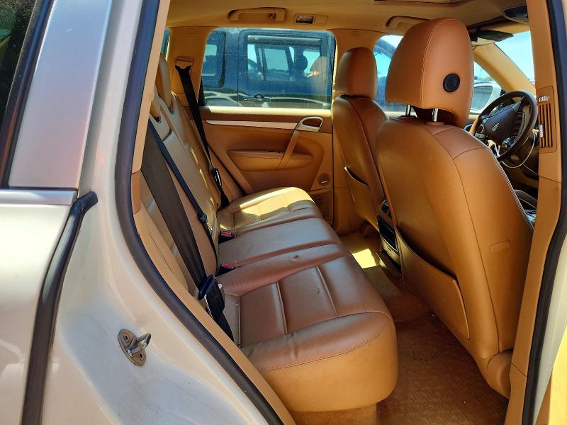 Photo 10 from auction – 2004 PORSCHE CAYENNE with VIN WP1AB29P14LA61127