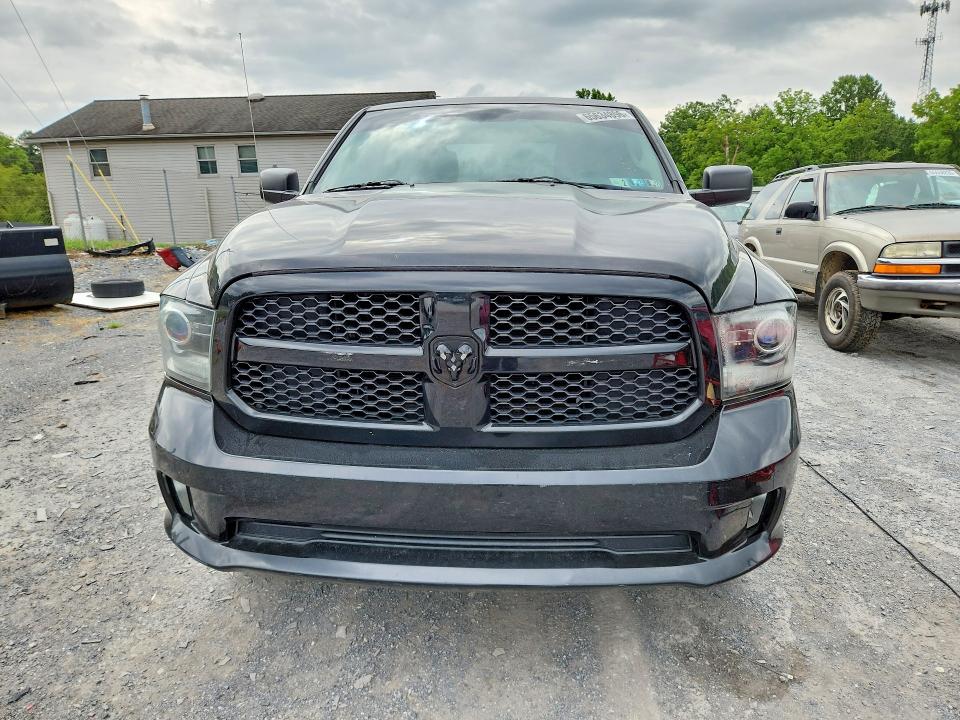 Photo 5 from auction – 2013 RAM 1500 with VIN 1C6RR7FT1DS720917
