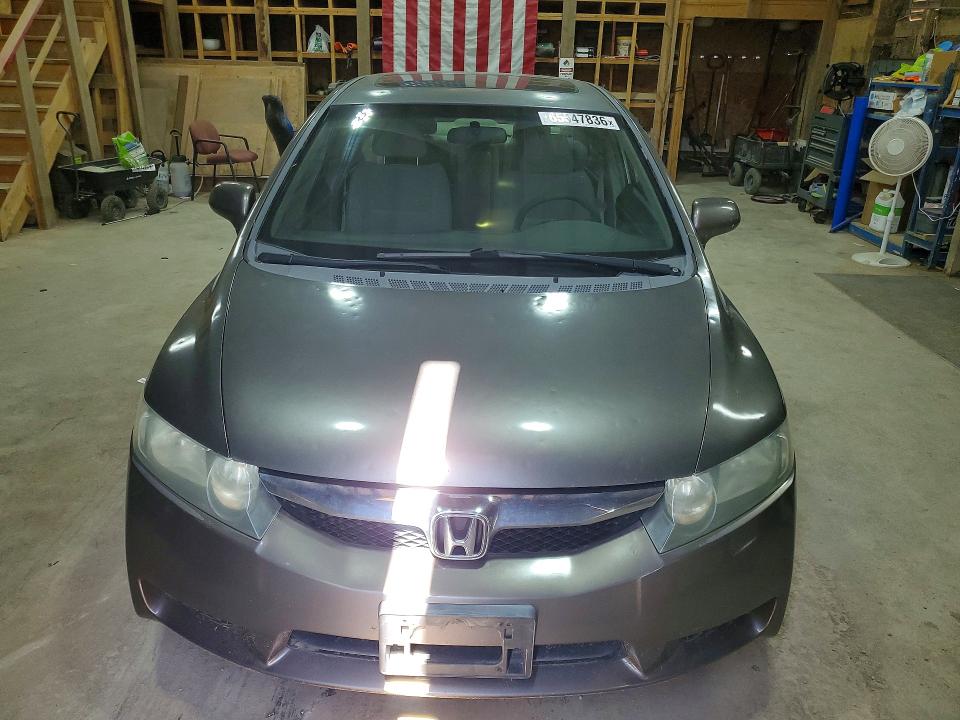 Photo 5 from auction – 2009 HONDA CIVIC with VIN 19XFA16809E030890