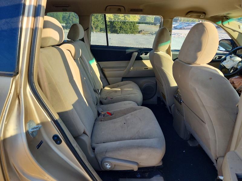 Photo 11 from auction – 2012 TOYOTA HIGHLANDER with VIN 5TDZK3EH1CS083604