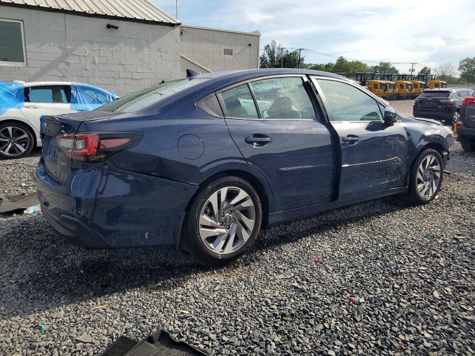 Photo 3 from auction – 2025 SUBARU LEGACY with VIN 4S3BWAN6XS3016623