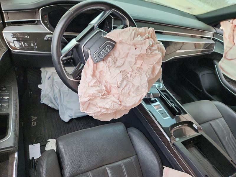 Фото 8 с аукциона – 2020 AUDI A8 с VIN WAU8EAF83LN011599