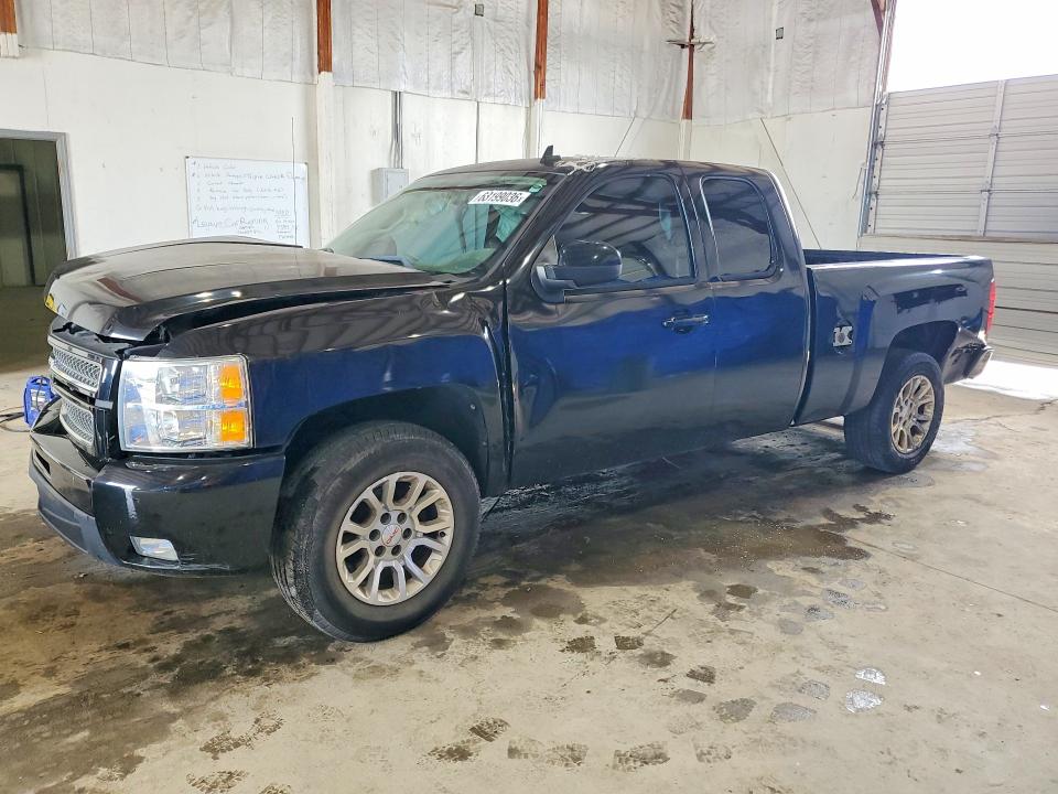 CHEVROLET SILVERADO 2012 with VIN 1GCRCTE0XCZ122986 - Photo from auction