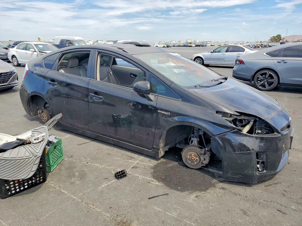 صورة رقم 4 من المزاد - 2011 TOYOTA PRIUS مع VIN JTDKN3DU8B0283694
