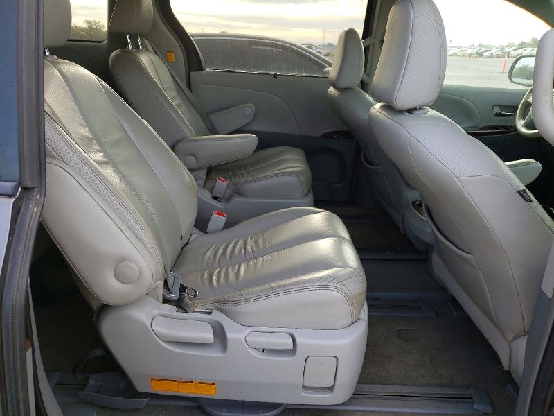 Photo 11 from auction – 2012 TOYOTA SIENNA with VIN 5TDDK3DC8CS039163