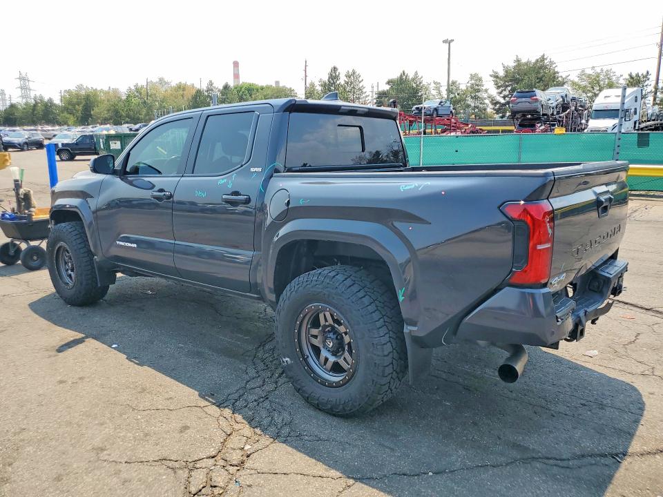 Photo 2 from auction – 2024 TOYOTA TACOMA with VIN 3TMLB5JN6RM050281