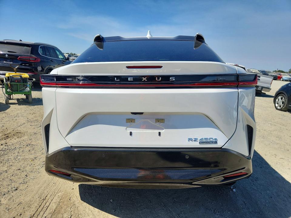 Photo 6 from auction – 2023 LEXUS RZ with VIN JTJAAAABXPA009300