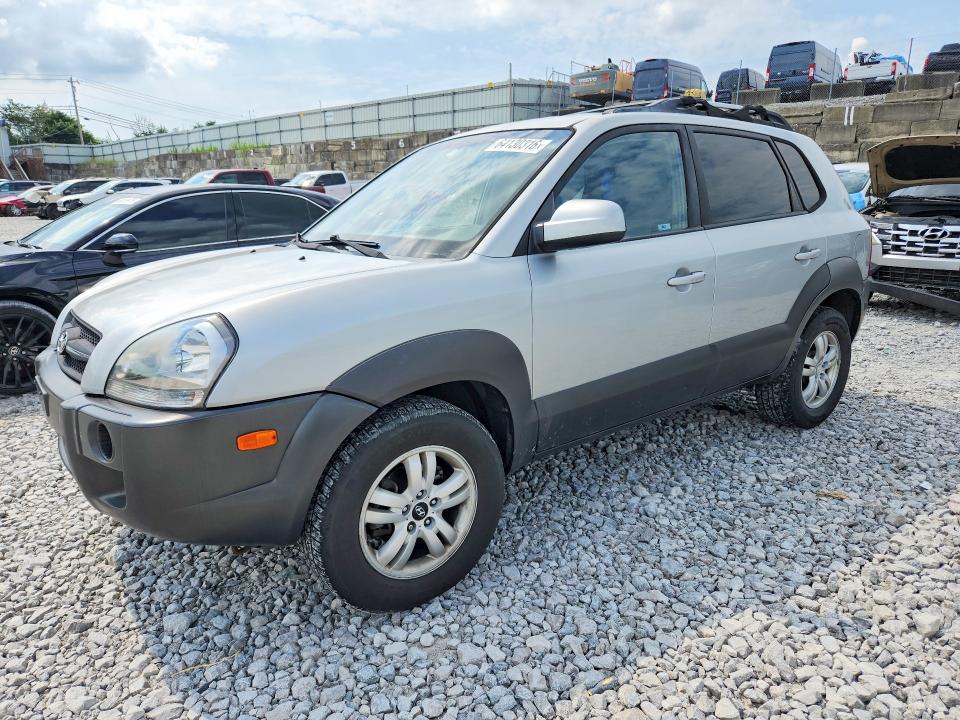 Photo 1 from auction – 2007 HYUNDAI TUCSON with VIN KM8JN72D57U482235