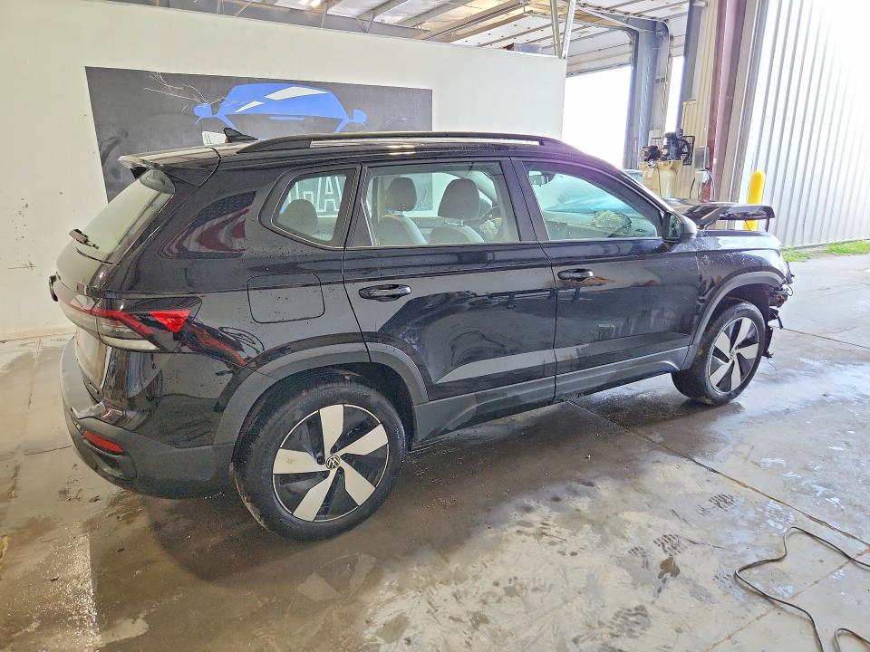 Photo 3 from auction – 2025 VOLKSWAGEN TAOS with VIN 3VV8C7B20SM007937
