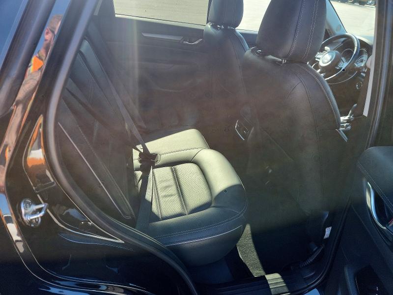 Photo 10 from auction – 2025 MAZDA CX-5 with VIN JM3KFBCLXS0681769