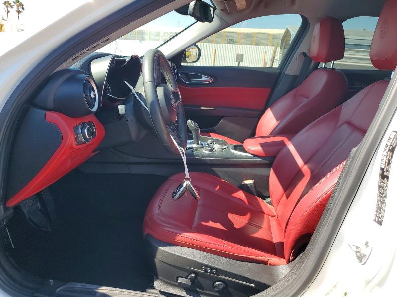 Photo 7 from auction – 2020 ALFA ROMEO GIULIA with VIN ZARFAMAN4L7634289