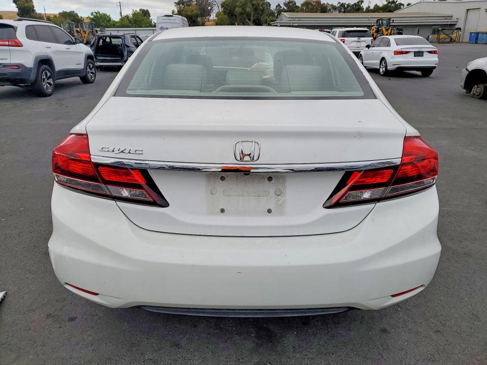 Photo 6 from auction – 2015 HONDA CIVIC with VIN 19XFB2F78FE250607