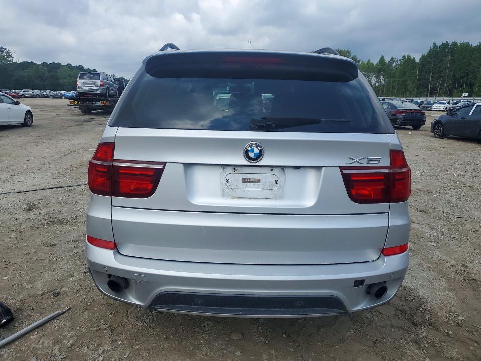 Photo 6 from auction – 2013 BMW X5 with VIN 5UXZV4C59D0B01570