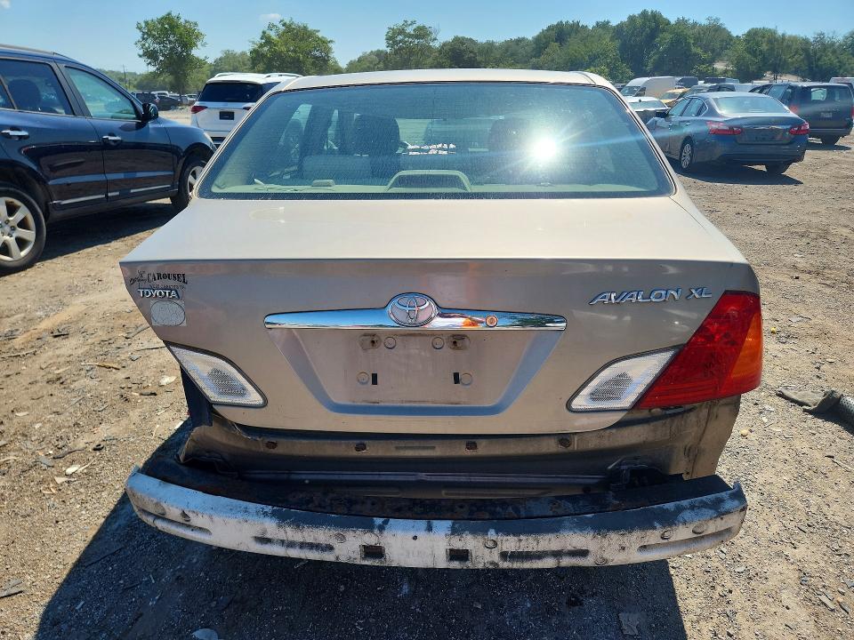 Photo 6 from auction – 2000 TOYOTA AVALON with VIN 4T1BF28B3YU100876