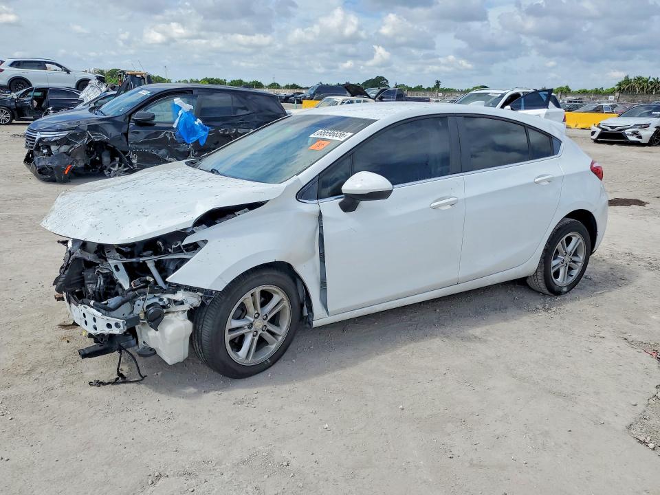 CHEVROLET CRUZE 2018 with VIN 3G1BE6SM3JS605114 - Photo from auction