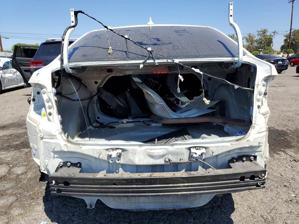 Photo 6 from auction – 2020 TOYOTA COROLLA with VIN JTDEBRBE7LJ026929