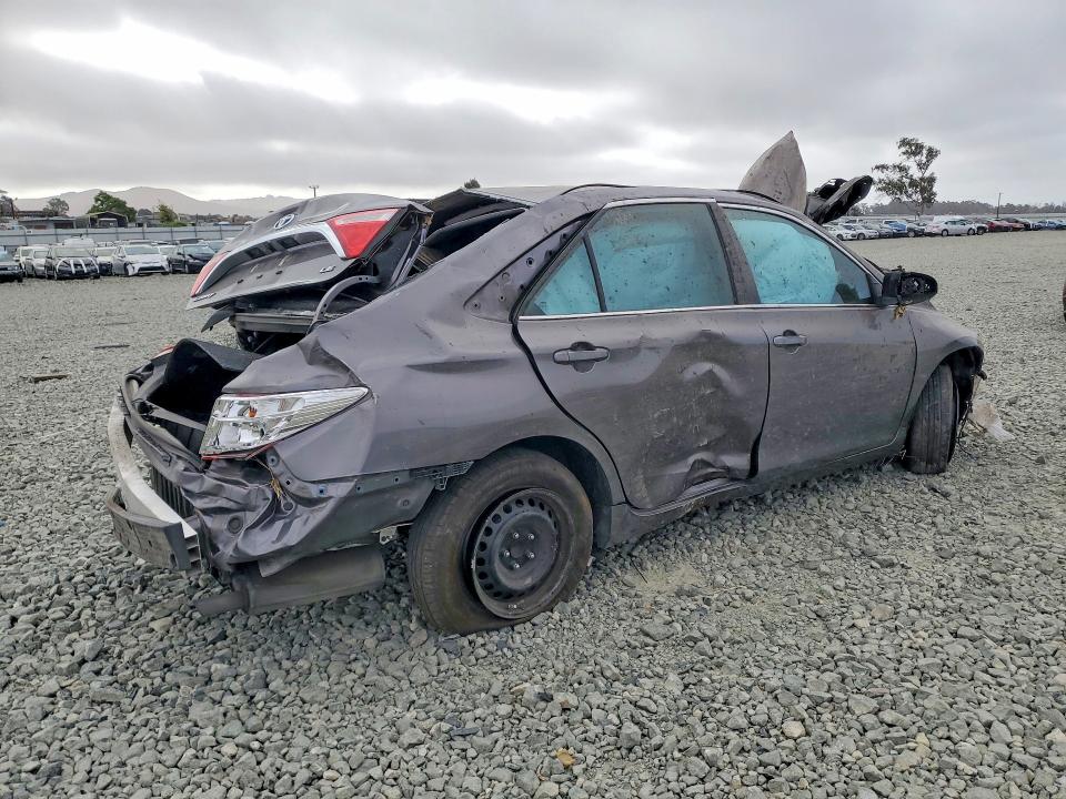 Photo 3 from auction – 2016 TOYOTA CAMRY with VIN 4T1BF1FK1GU571386