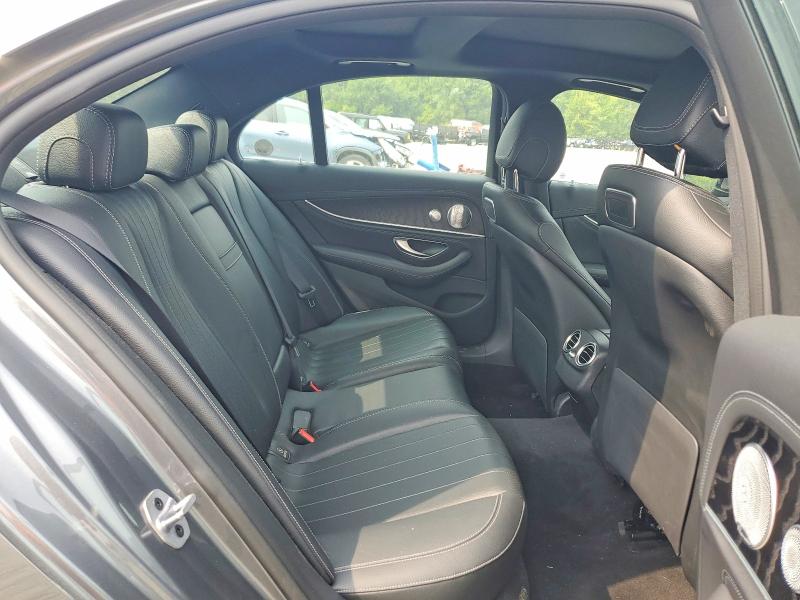 Photo 10 from auction – 2019 MERCEDES-BENZ E with VIN WDDZF4KB2KA591852