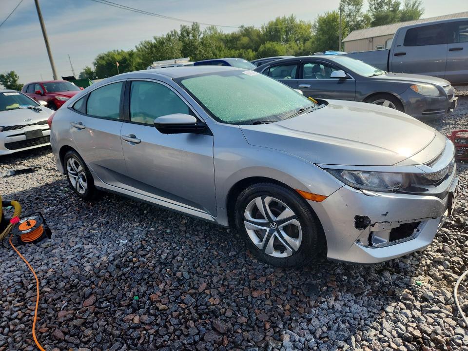 Photo 4 from auction – 2017 HONDA CIVIC with VIN 19XFC2F57HE213854