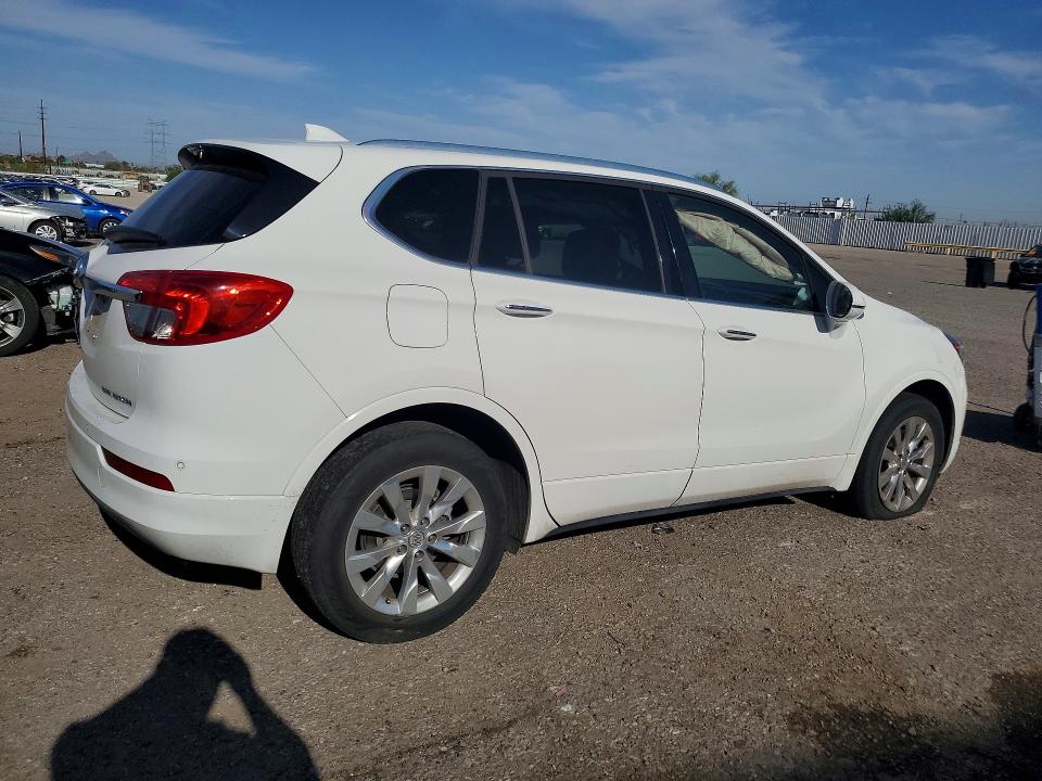 Photo 3 from auction – 2018 BUICK ENVISION with VIN LRBFX1SA0JD057311