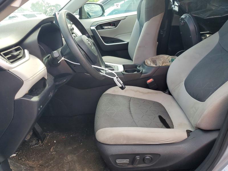Photo 7 from auction – 2020 TOYOTA RAV4 with VIN 2T3P1RFV3LW115694