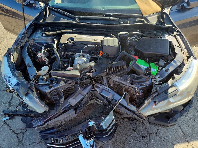 Photo 11 from auction – 2017 HONDA ACCORD with VIN 1HGCR2F83HA281469