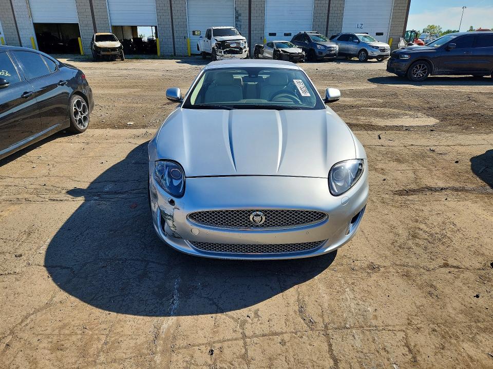 Photo 5 from auction – 2012 JAGUAR XK with VIN SAJWA4GB4CLB46558