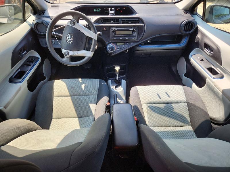 Photo 8 from auction – 2013 TOYOTA PRIUS C with VIN JTDKDTB36D1540653