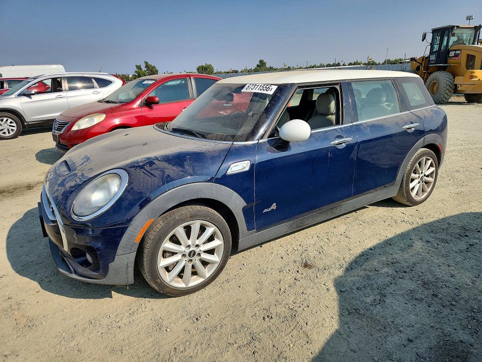 2017 MINI COOPER