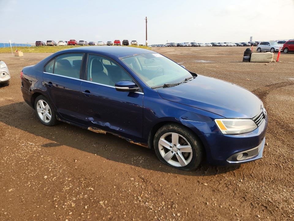Photo 4 from auction – 2011 VOLKSWAGEN JETTA with VIN 3VWDX7AJ5BM339668