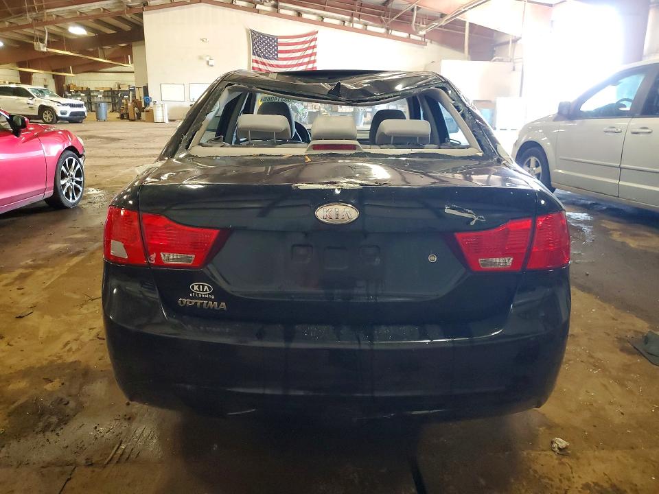 Photo 6 from auction – 2010 KIA OPTIMA with VIN KNAGG4A81A5395183