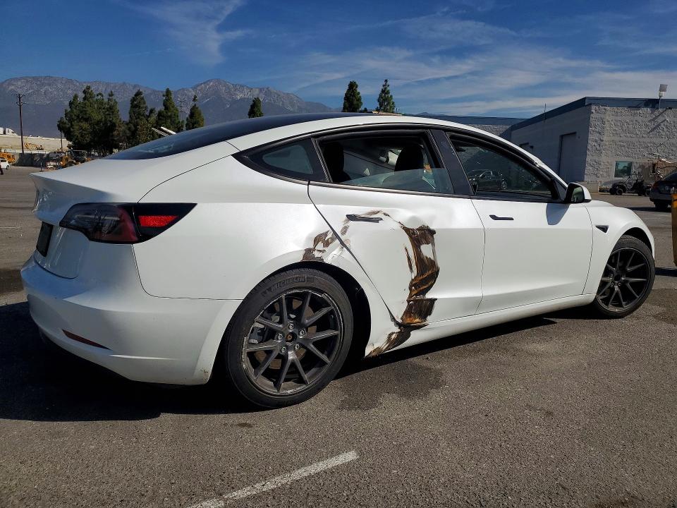 Photo 3 from auction – 2023 TESLA MODEL 3 with VIN 5YJ3E1EA1PF412462