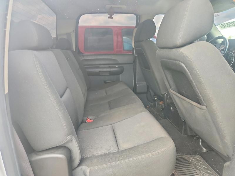 Photo 10 from auction – 2013 CHEVROLET SILVERADO with VIN 1GC1KXE86DF156181