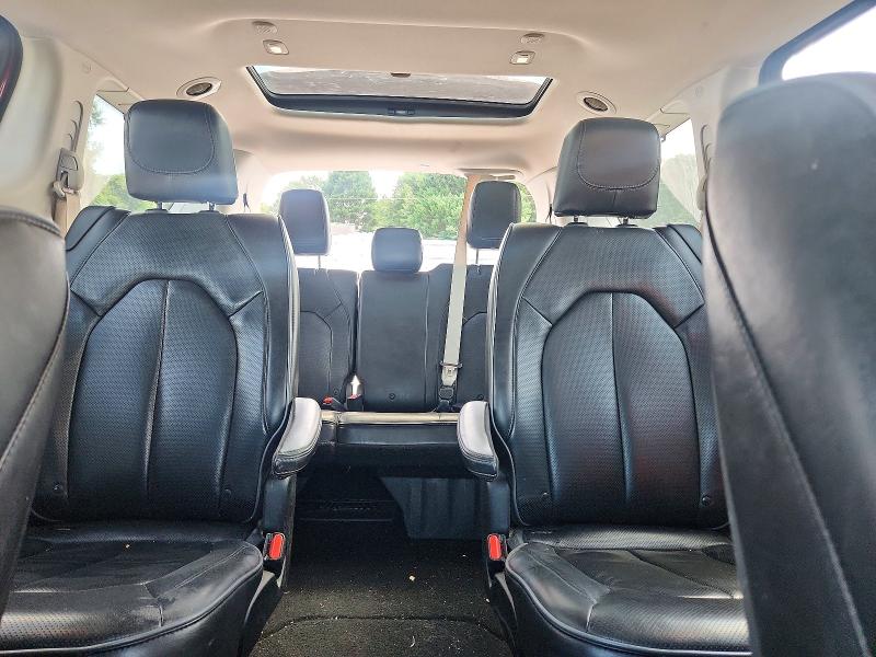 Photo 10 from auction – 2018 CHRYSLER PACIFICA with VIN 2C4RC1GG0JR354311