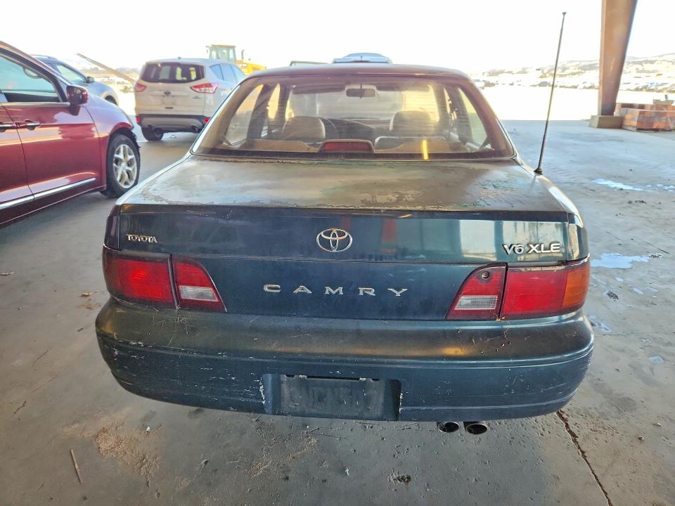 Photo 6 from auction – 1995 TOYOTA CAMRY with VIN JT2GK13E4S0127557