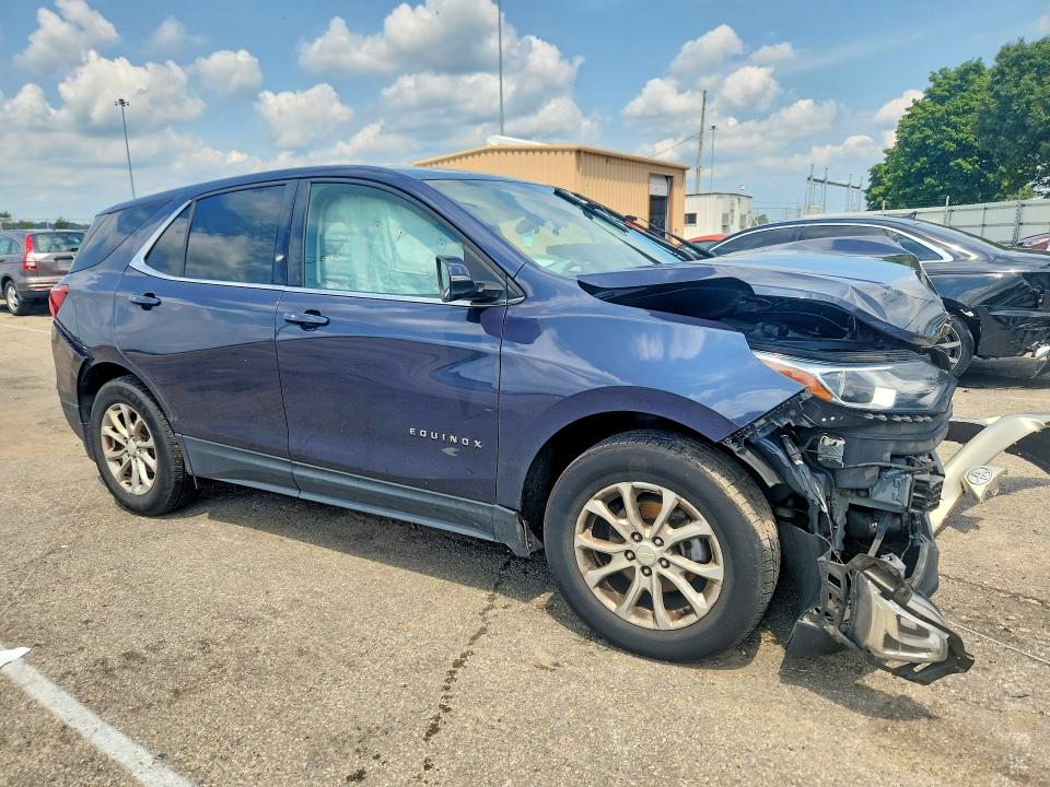 Photo 4 from auction – 2018 CHEVROLET EQUINOX with VIN 3GNAXSEV5JS512841