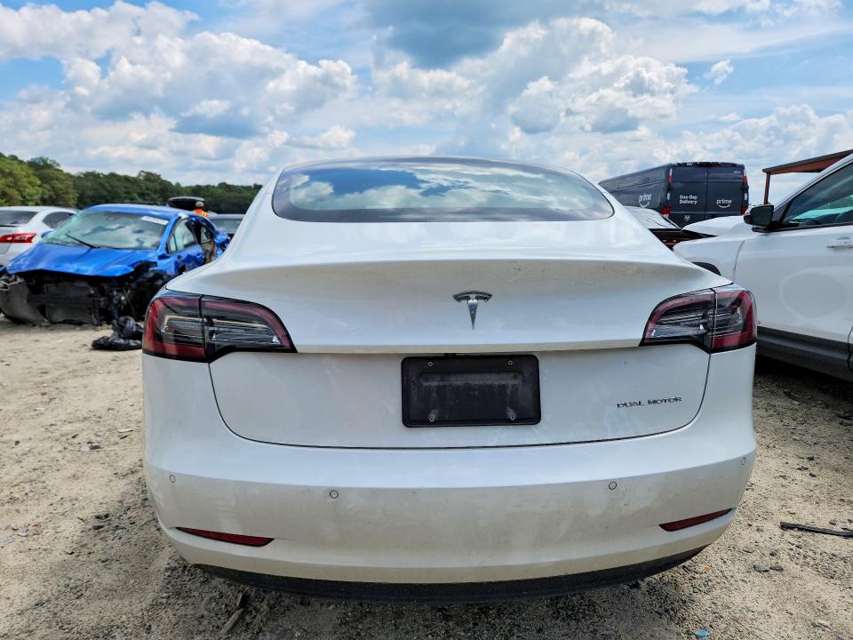 Photo 6 from auction – 2022 TESLA MODEL 3 with VIN 5YJ3E1EB0NF231598