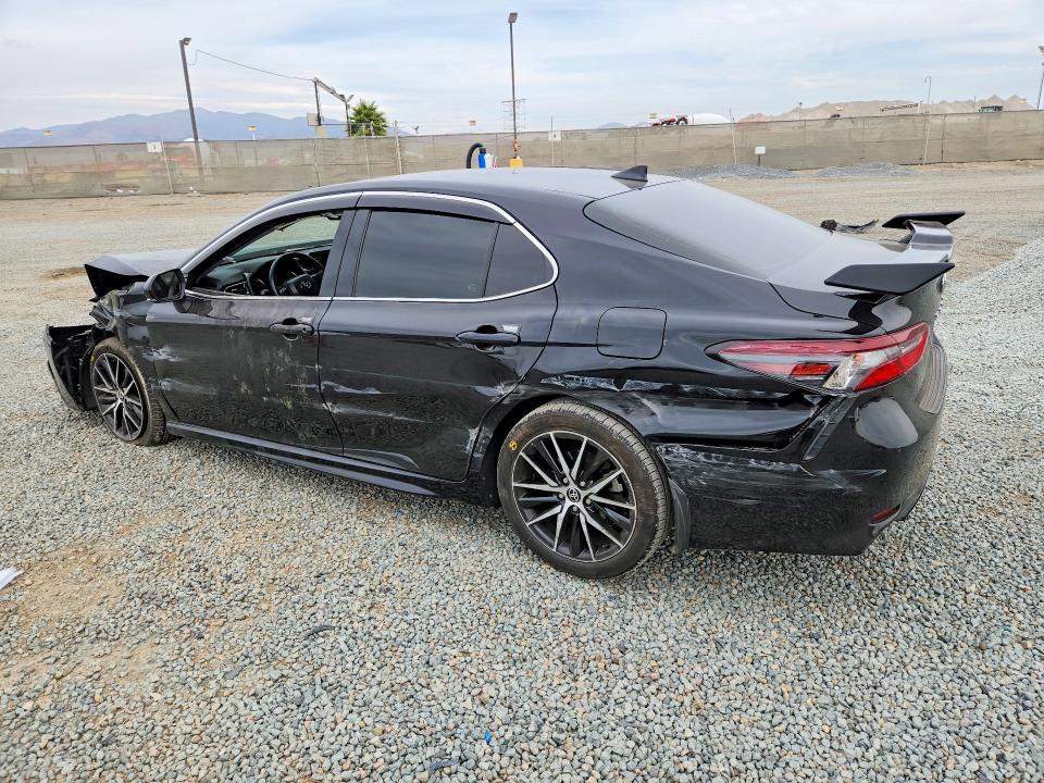 Снимка 2 от търг – 2023 TOYOTA CAMRY с VIN 4T1G11AK4PU738237