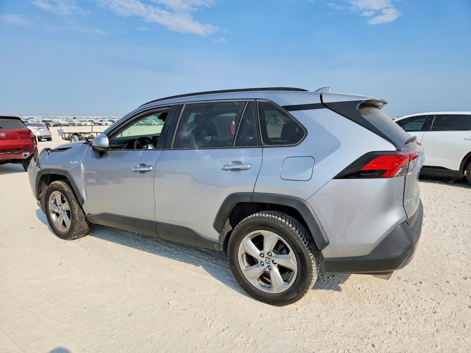 Photo 2 from auction – 2020 TOYOTA RAV4 with VIN JTMD6RFV3LD001552
