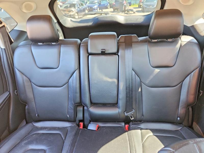 Photo 10 from auction – 2018 FORD EDGE with VIN 2FMPK4K92JBB67712