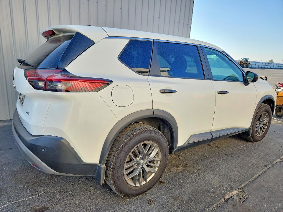 Photo 3 from auction – 2023 NISSAN ROGUE with VIN 5N1BT3AB4PC794748