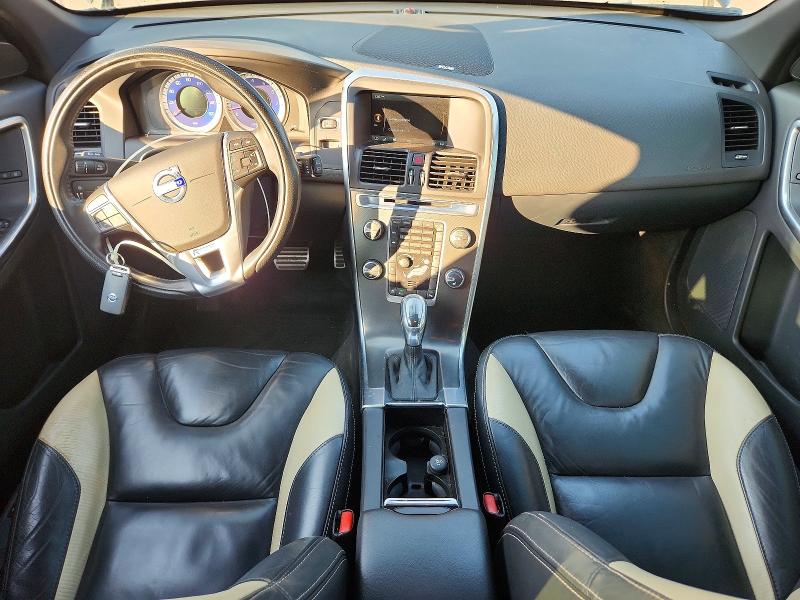 Photo 8 from auction – 2013 VOLVO XC60 with VIN YV4902DZ8D2442060