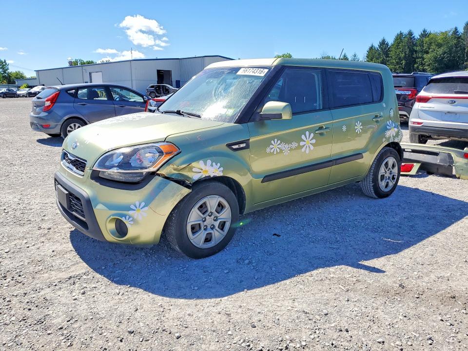 KIA SOUL 2013 with VIN KNDJT2A54D7592808 - Photo from auction
