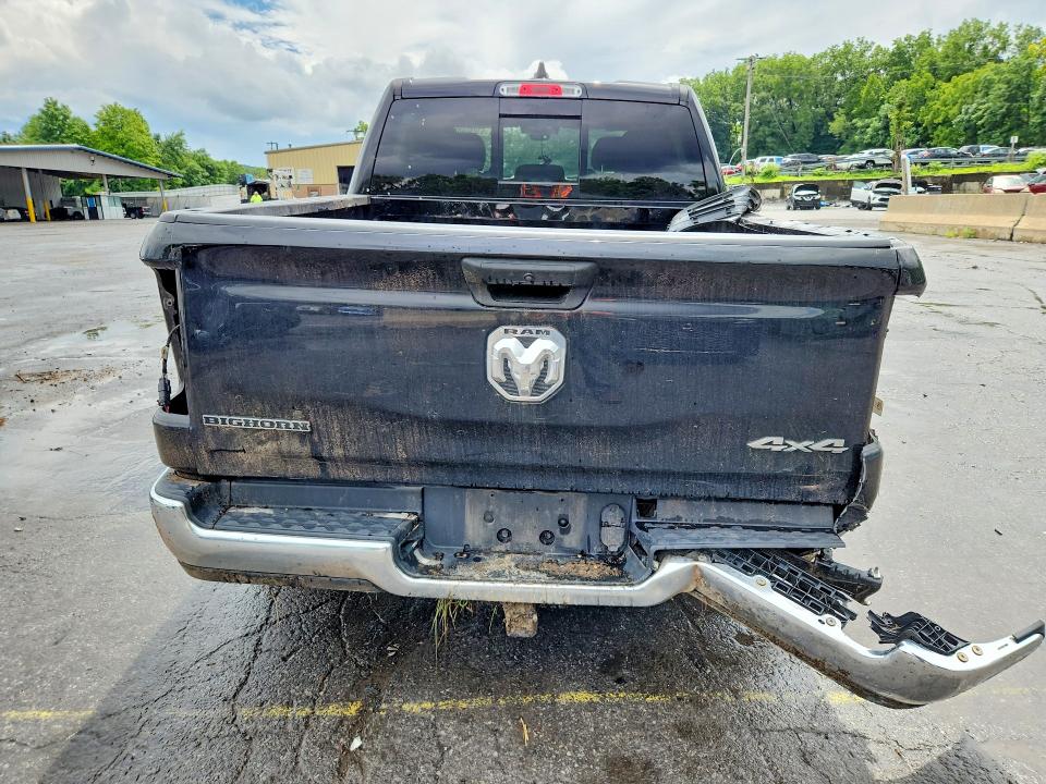 Photo 6 from auction – 2023 RAM 1500 with VIN 1C6RRFFG5PN520347