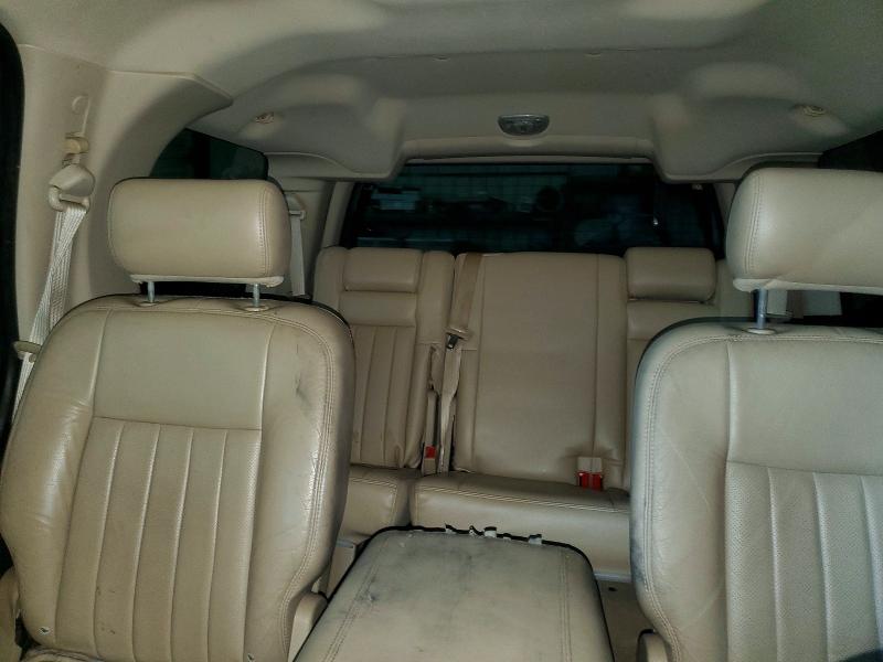 Photo 10 from auction – 2006 LINCOLN NAVIGATOR with VIN 5LMFU28546LJ22399