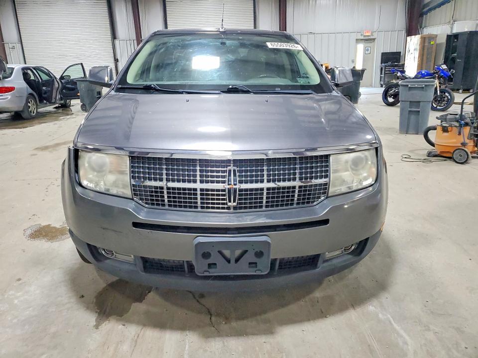 Photo 5 from auction – 2010 LINCOLN MKX with VIN 2LMDJ8JC5ABJ28787