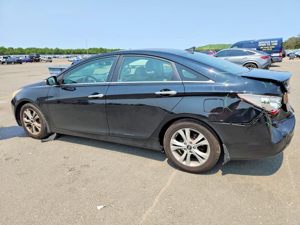 Photo 2 from auction – 2011 HYUNDAI SONATA with VIN 5NPEC4ACXBH306626