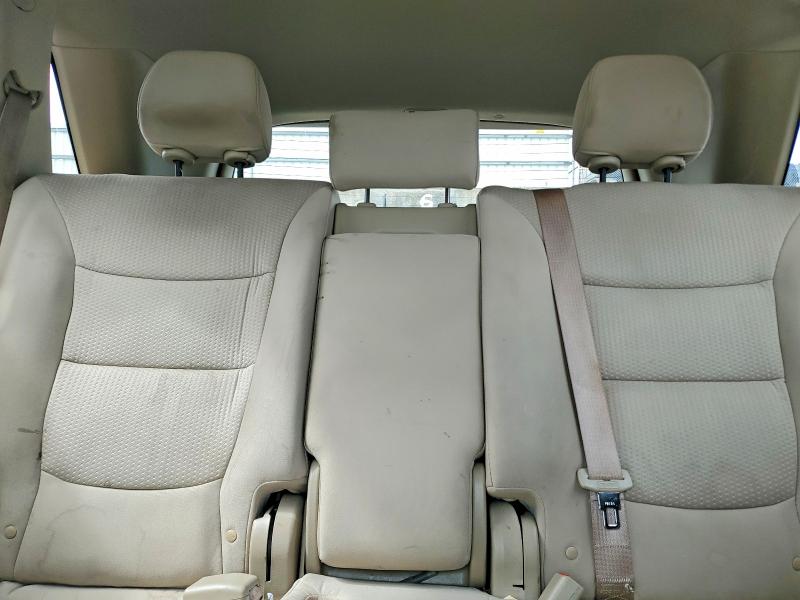 Photo 10 from auction – 2012 KIA SORENTO with VIN 5XYKT3A19CG191845