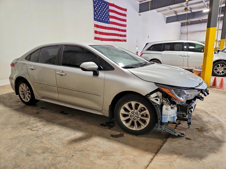 Photo 4 from auction – 2022 TOYOTA COROLLA with VIN JTDVPMAE6N3029494