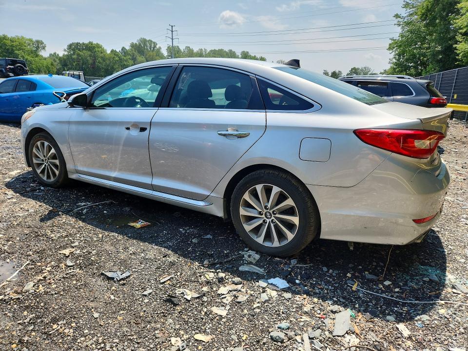 Photo 2 from auction – 2015 HYUNDAI SONATA with VIN 5NPE34AF1FH090228